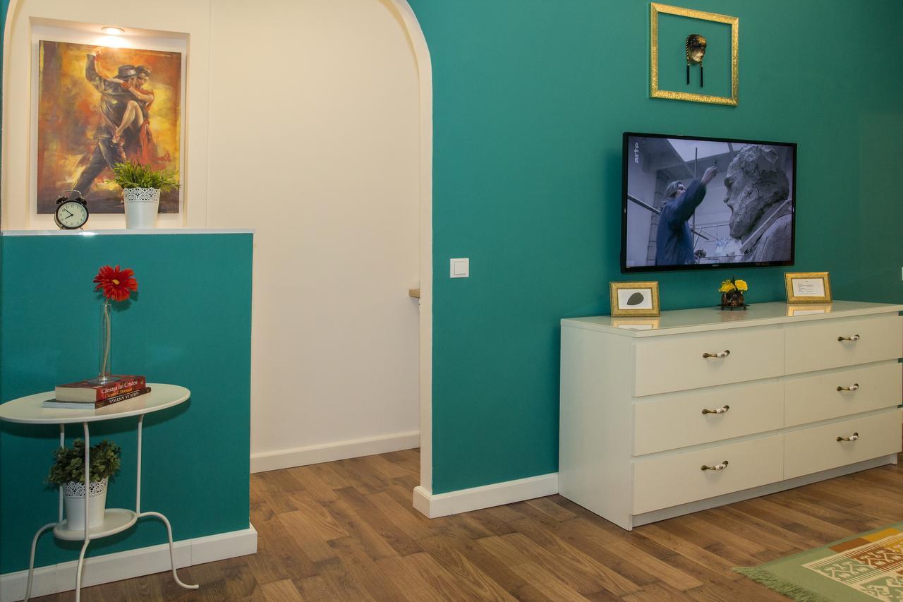 Premium Studio By Mrg Apartments บูคาเรสต์ ภายนอก รูปภาพ